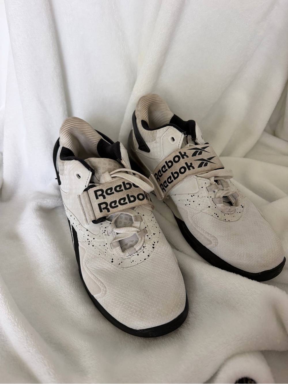 Reebok Women’s White and Black Strap Lifting  Shoes